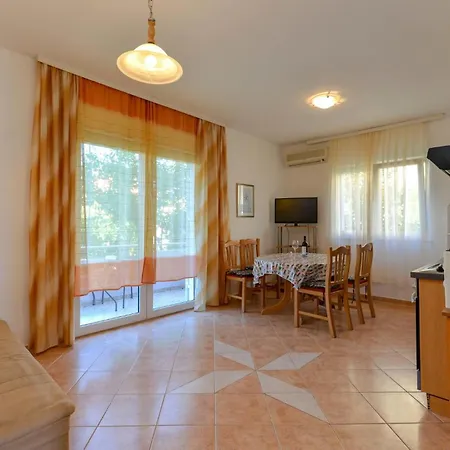 Bonifacija Perovica Apartamento *